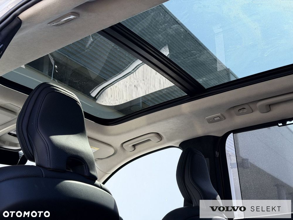 Volvo XC 90 - 18