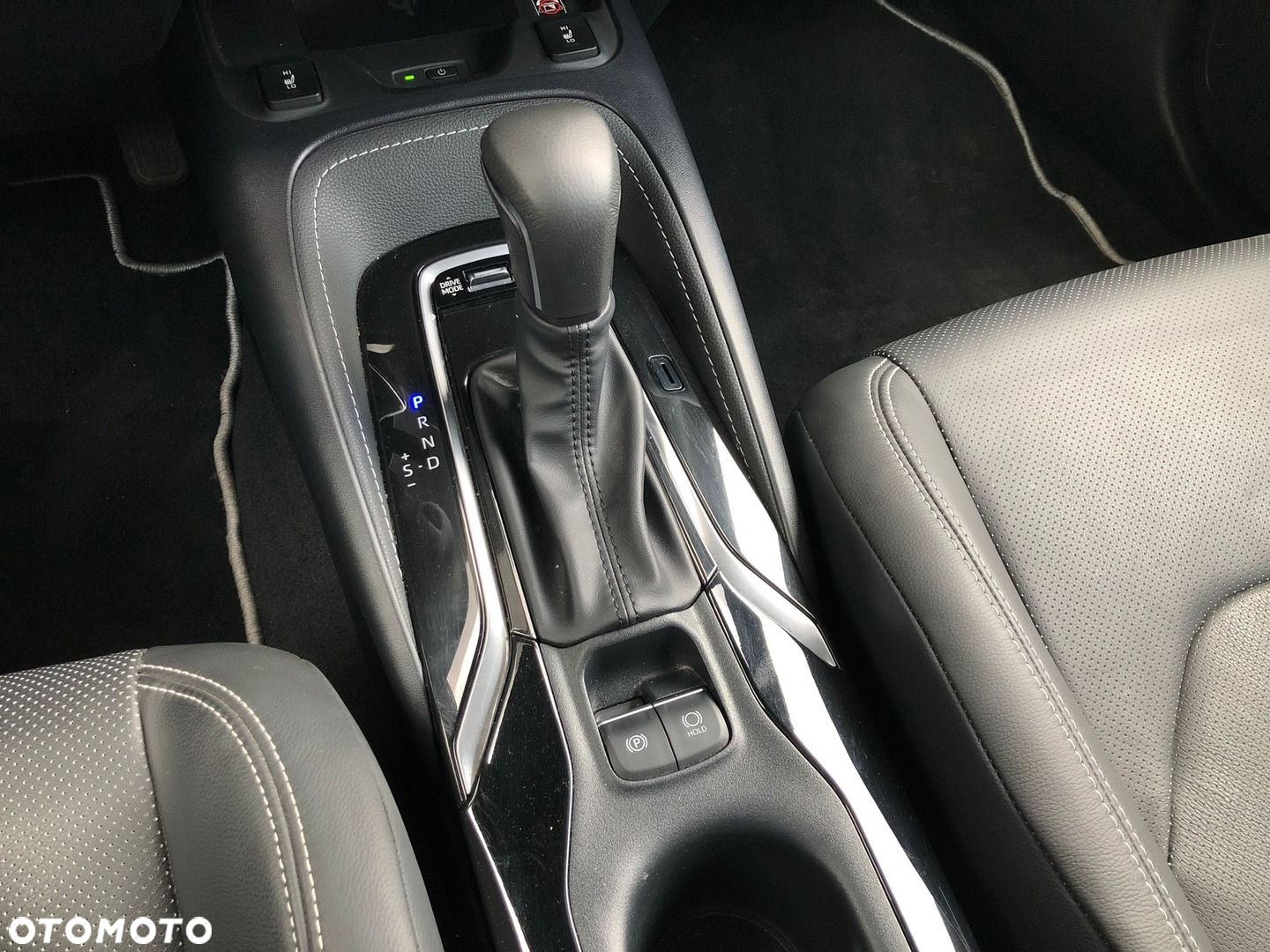 Toyota Corolla - 24