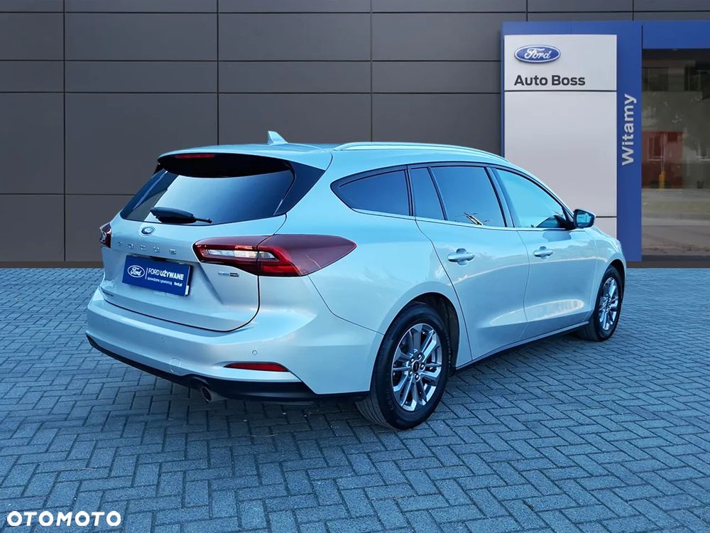 Ford Focus 1.0 EcoBoost Hybrid TITANIUM X - 9