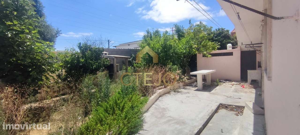 Moradia T6 Portela da Azoia - Grande imagem: 2/20