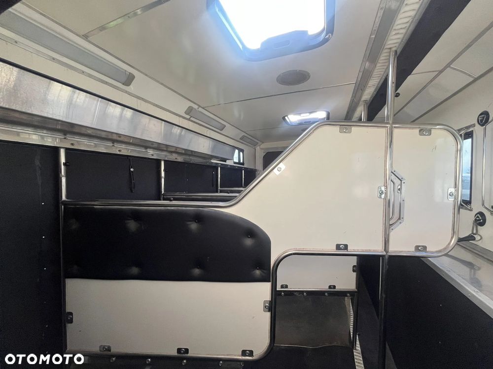 DAF Equitrek Koniowóz, Pop-out - 16