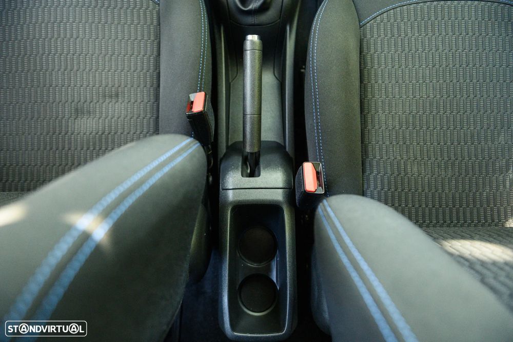 Peugeot 208 1.2 PureTech Signature - 53