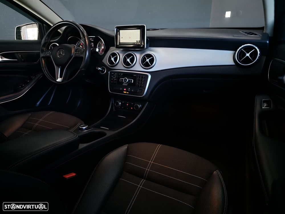 Mercedes-Benz GLA 200 (CDI) d 7G-DCT Urban - 39