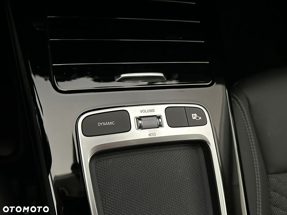 Mercedes-Benz CLA 180 mHEV Progressive 7G-DCT - 8