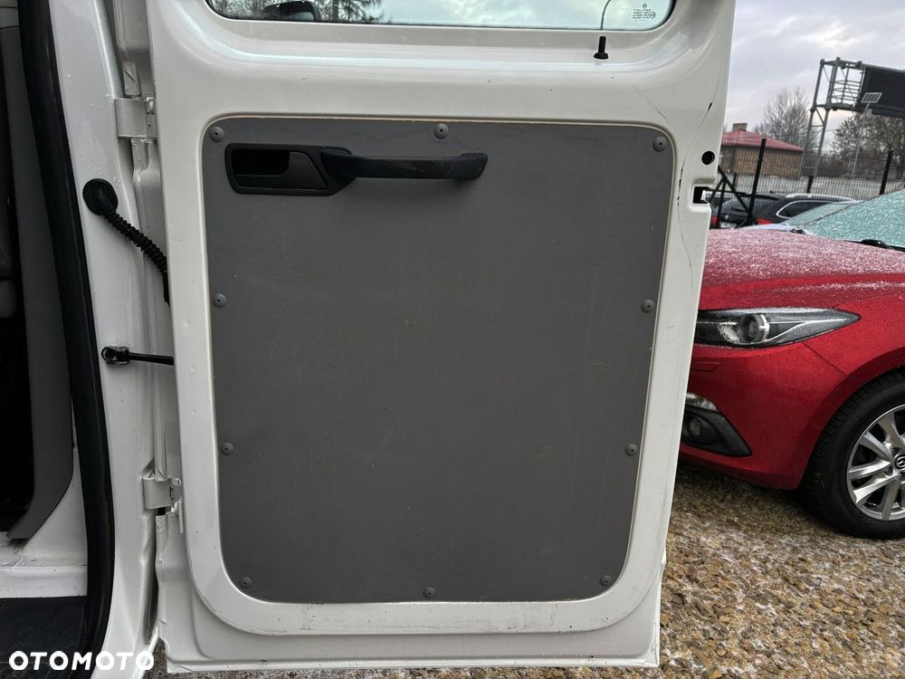 Volkswagen Transporter - 20