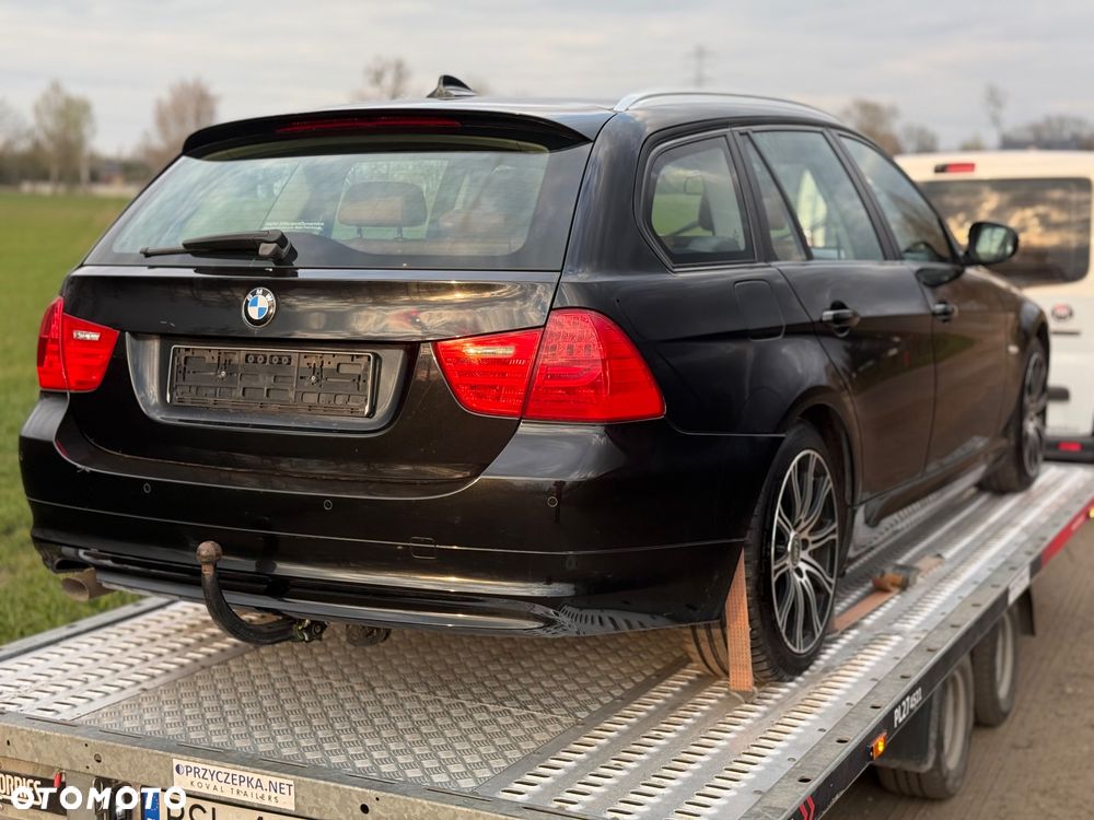BMW Seria 3 318d DPF - 21