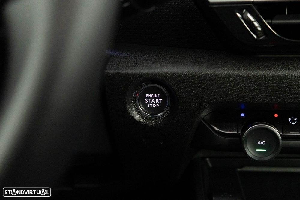 Citroën C4 X 1.2 PureTech Shine Pack EAT8 - 19