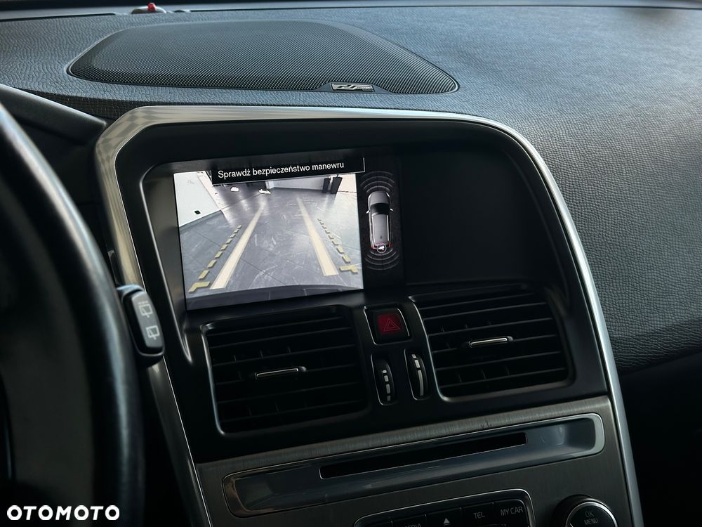 Volvo XC 60 - 29
