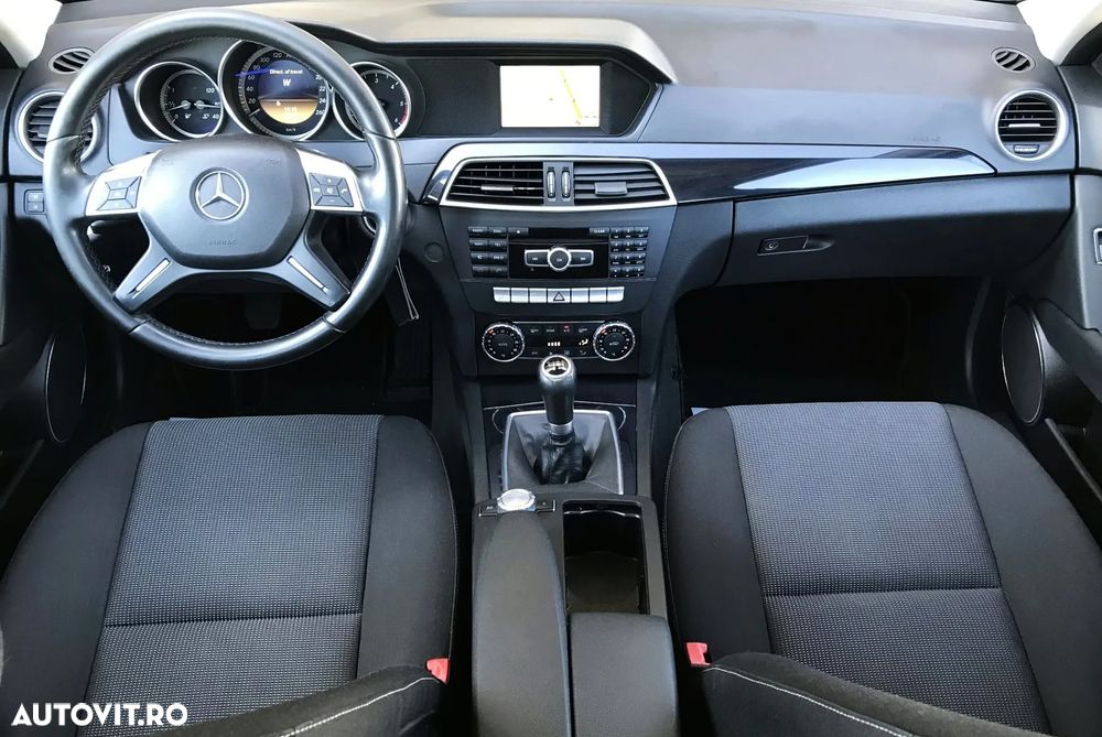 Mercedes-Benz C 200 CDI DPF (BlueEFFICIENCY) - 6