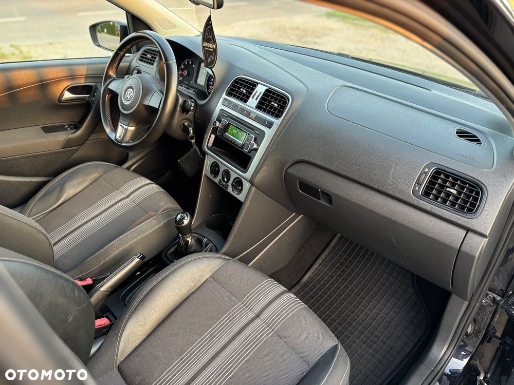 Volkswagen Polo - 10