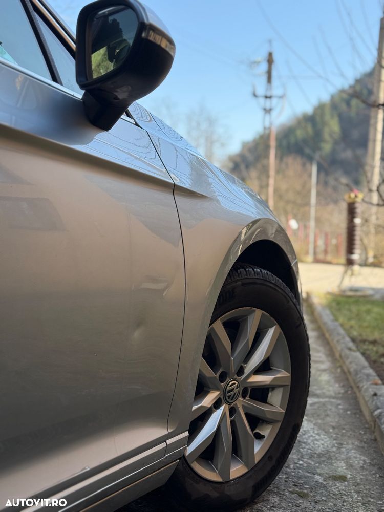 Volkswagen Passat 1.6 TDI (BlueMotion Technology) DSG Comfortline - 6