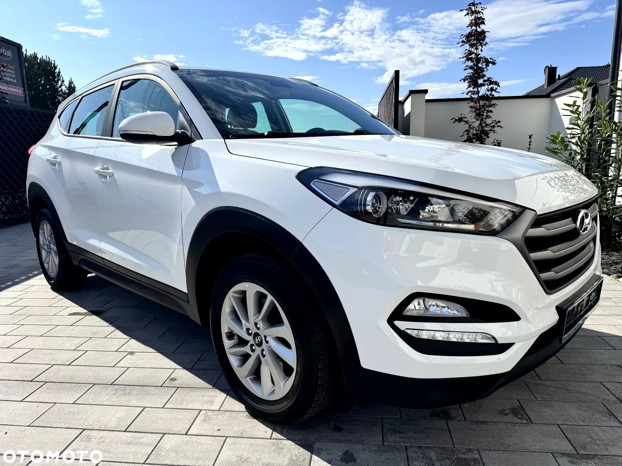 Hyundai Tucson blue 1.6 GDi 2WD Navi - 1