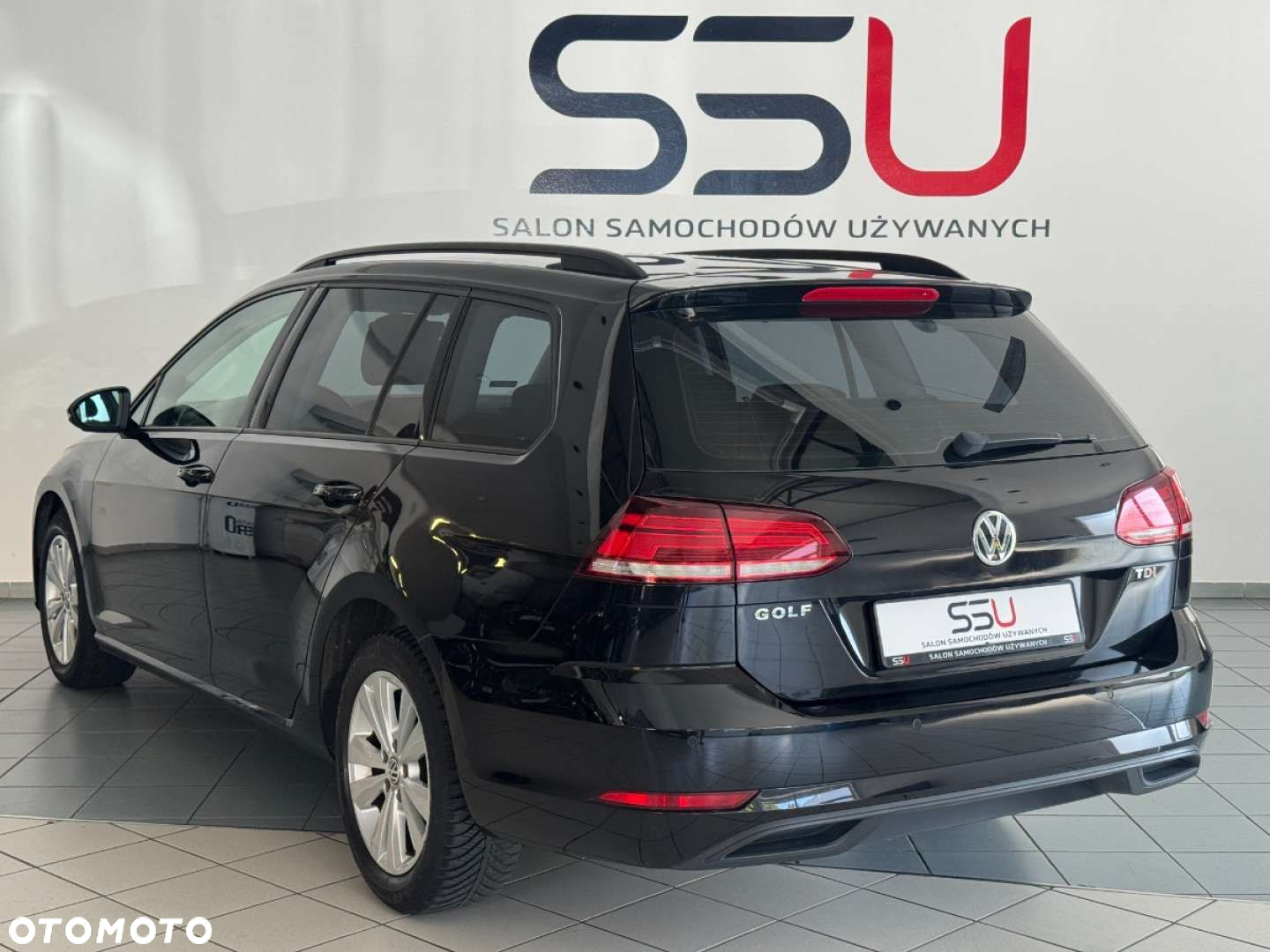 Volkswagen Golf - 13