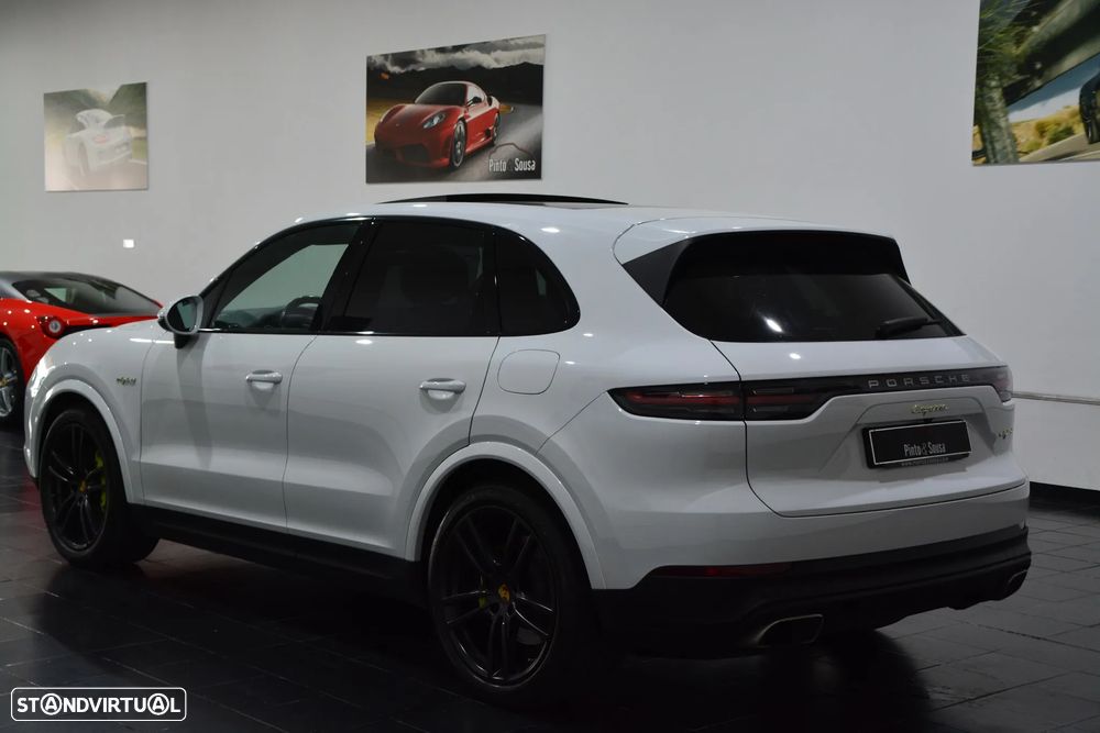 Porsche Cayenne E-Hybrid - 7