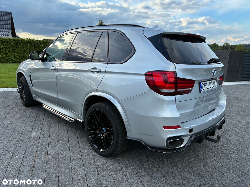 BMW X5 xDrive40d Sport-Aut - 4
