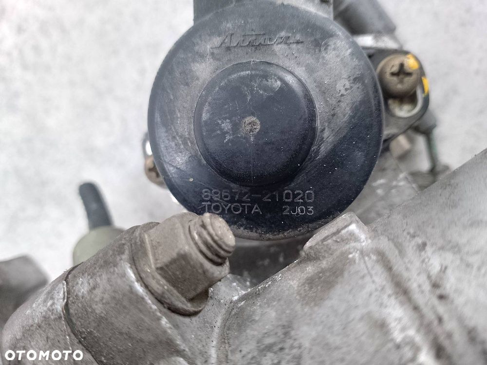 PRZEPUSTNICA TOYOTA COROLLA VERSO I 89672-21020 2.0 D-4D - 3