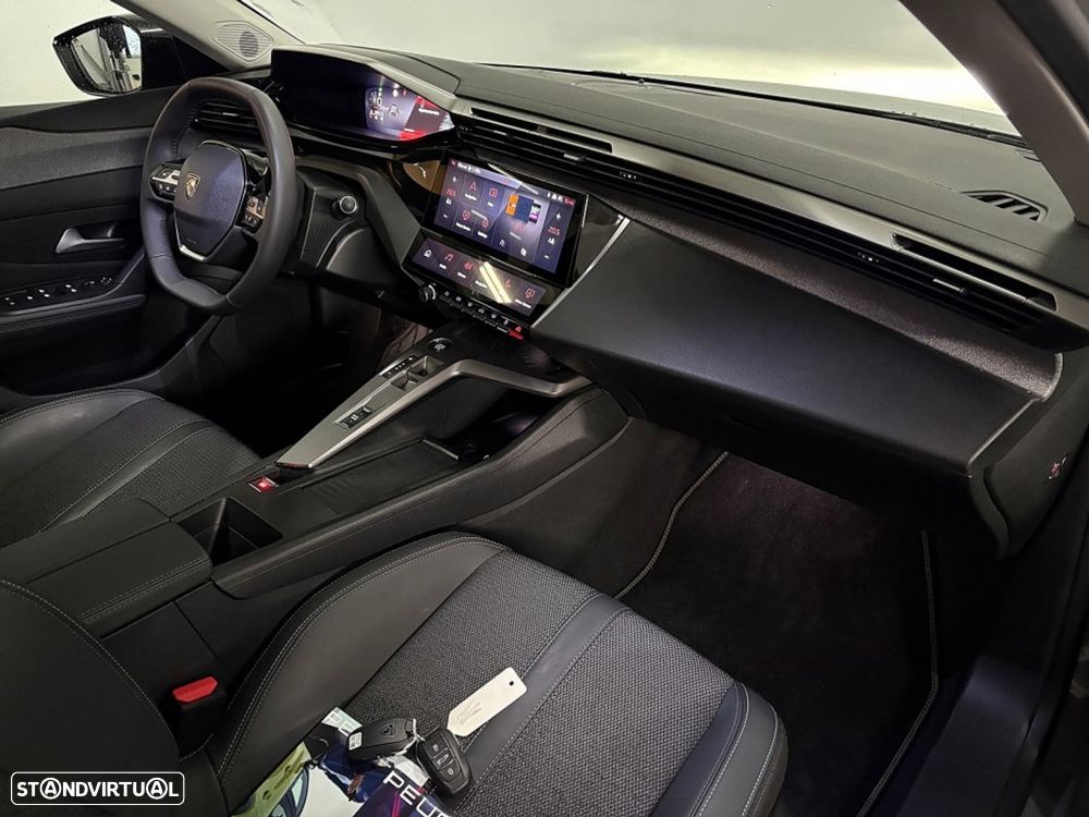 Peugeot 408 1.2 Hybrid Allure e-DCS6 - 10