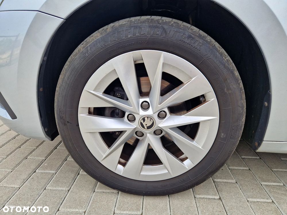 Skoda Octavia 2.0 TDI Ambition - 13