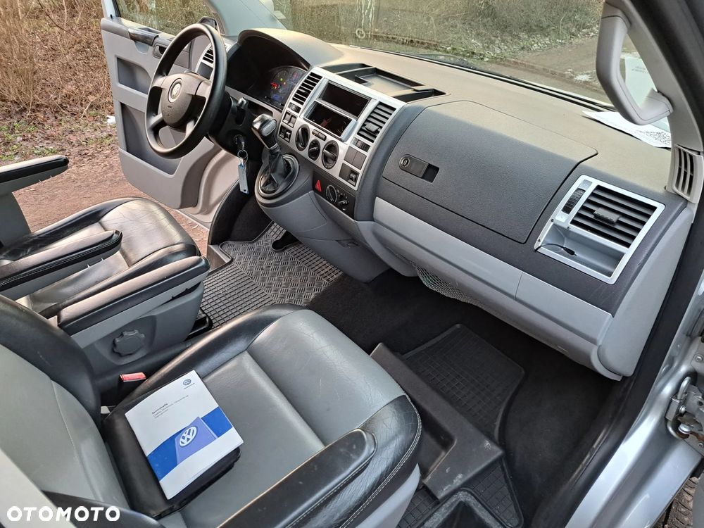 Volkswagen Transporter - 6