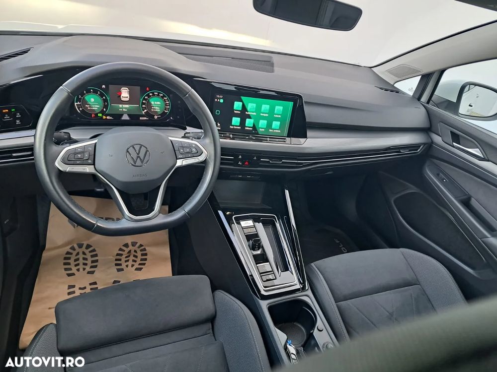 Volkswagen Golf 1.5 eTSI ACT DSG MHEV Style - 20