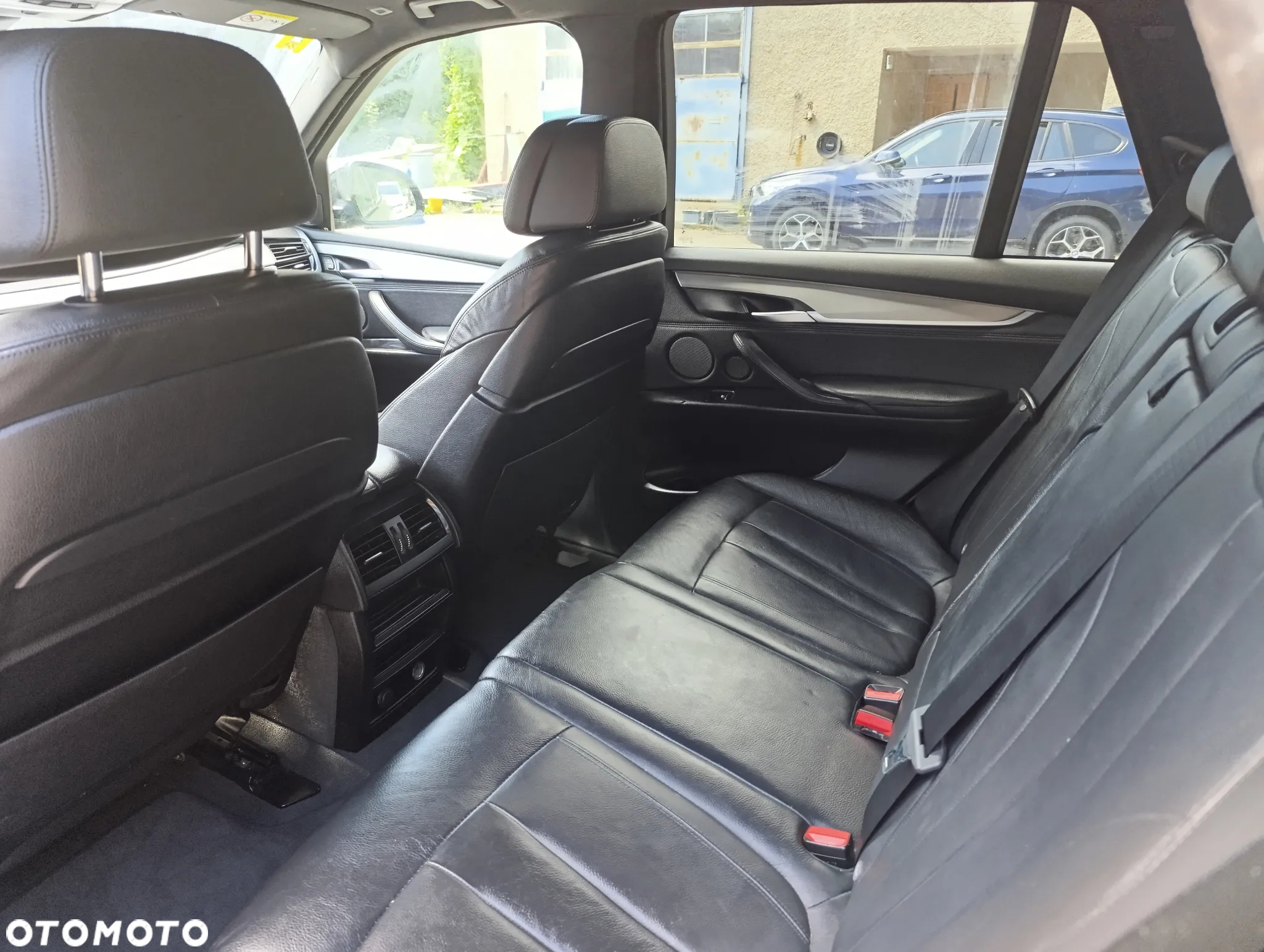 BMW X5 xDrive40d - 14