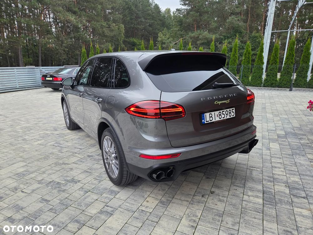 Porsche Cayenne S Hybrid Tiptronic S - 18