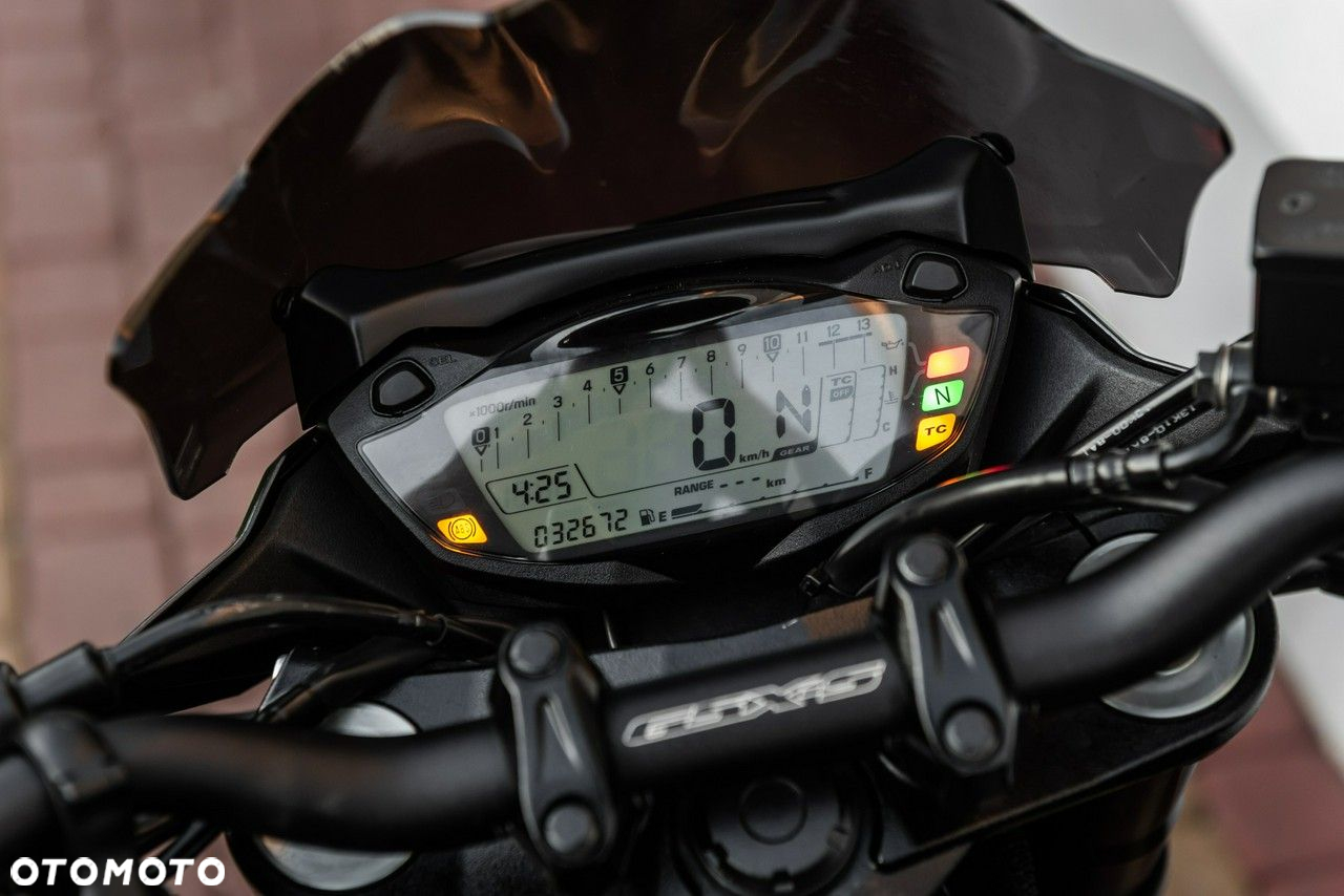 Suzuki GSX - 9