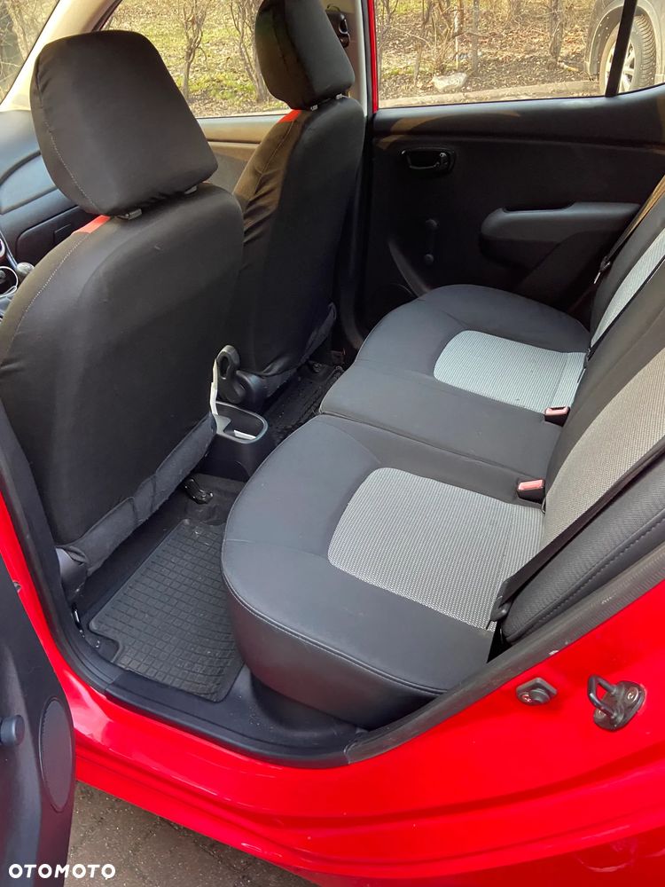 Hyundai i10 1.1 Classic - 8