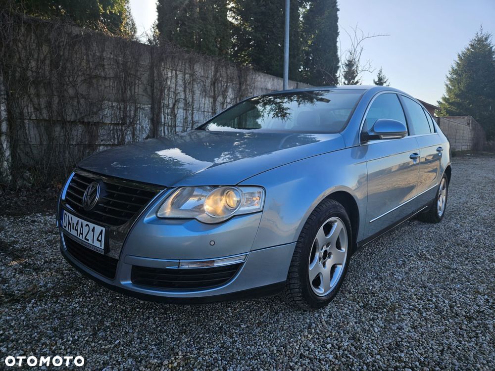 Volkswagen Passat 2.0 TSI Highline DSG - 3