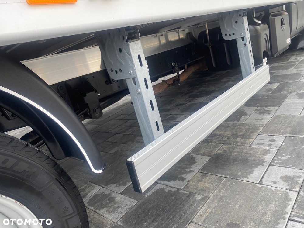 Iveco DAILY 3.0 HI MATIC, burto-firanka, 10-paletowy, zakupiony w salonie w Rzeszowie, serwisowany, bezwypadkowy, pełna dokumentacja, bogata wersja - 13