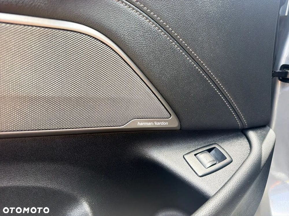 BMW Seria 5 530i - 10