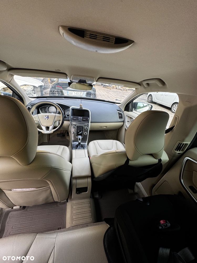 Volvo XC 60 D4 AWD Summum - 16