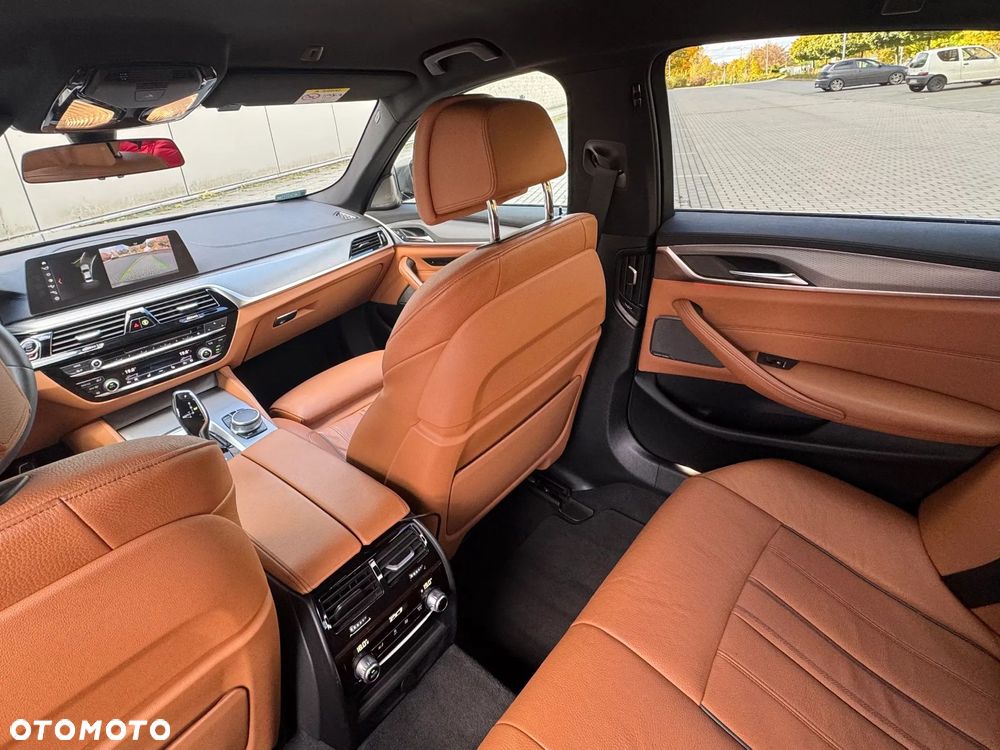 BMW Seria 5 - 13