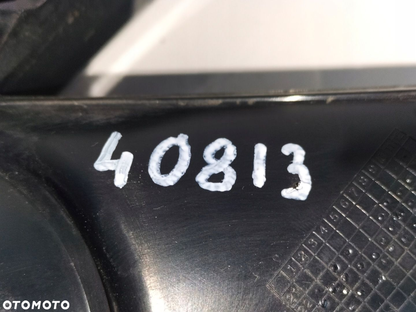 Atrapa kratka zderzaka przód lewa TOYOTA COROLLA E21 LIFT 23- HB KOMBI - 8