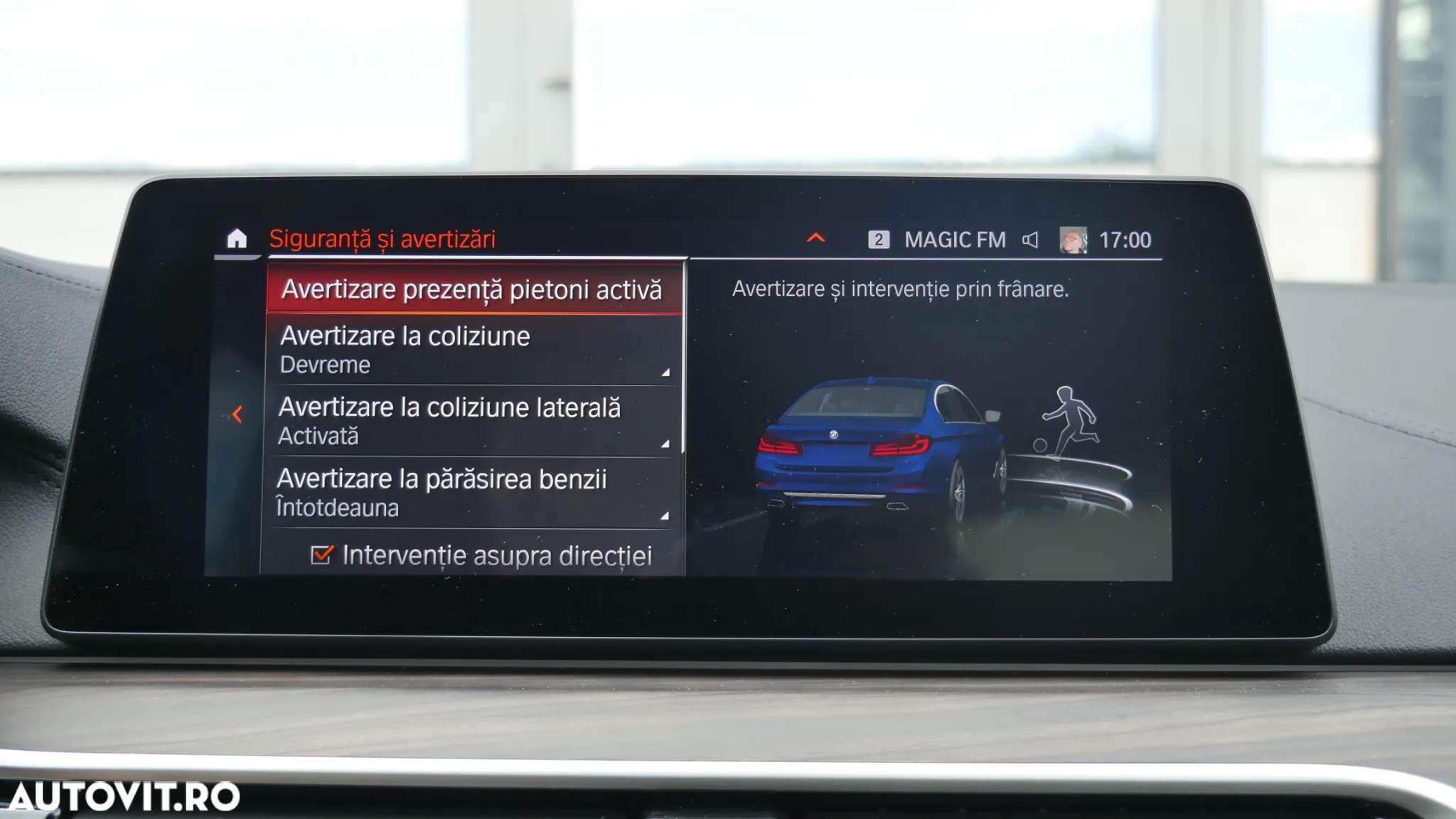 BMW Seria 5 530i Aut. Luxury Line - 31