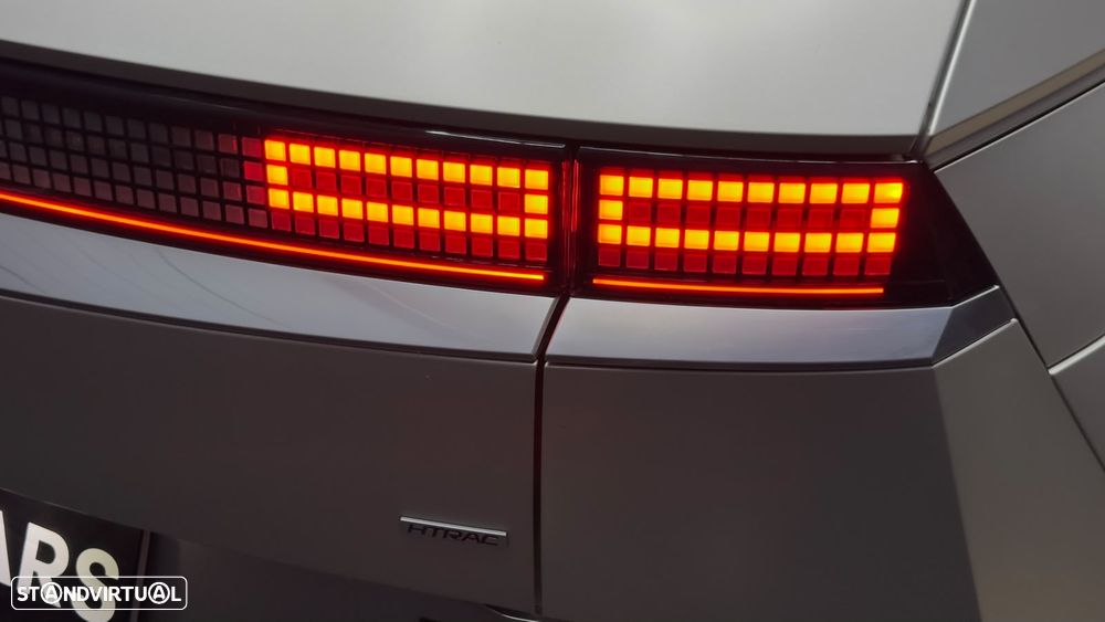 Hyundai Ioniq 5 77,4 kWh 4WD Uniq - 10