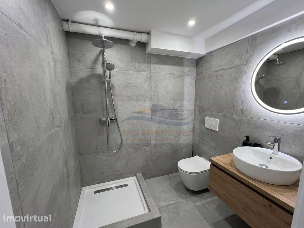 T2 a ser remodelado no centro de Odivelas - APENAS CAPITAIS PRÓPRIO... - Grande imagem: 4/5