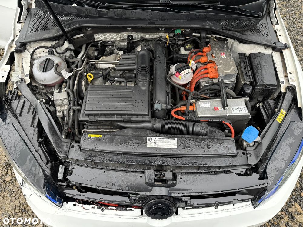 Volkswagen Golf 1.4 GTE Plug-In-Hybrid DSG - 26