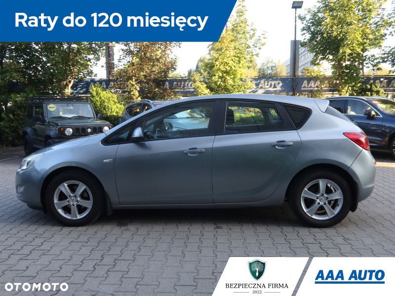 Opel Astra - 3