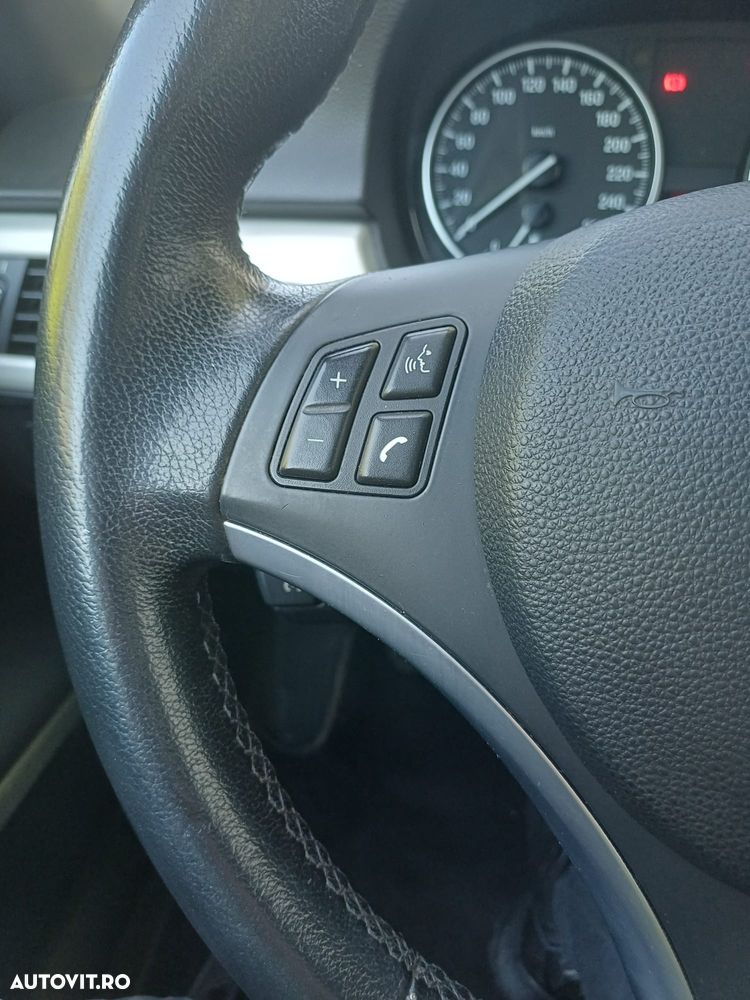 BMW Seria 3 320d - 1