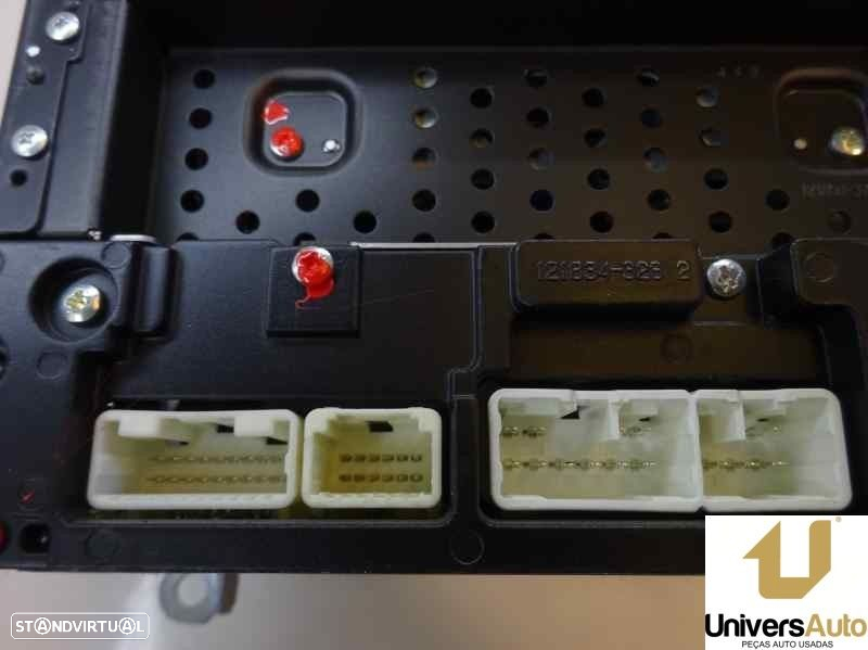 SISTEMA AUDIO / RADIO CD TOYOTA YARIS 2010 -86120-0D490 - 3