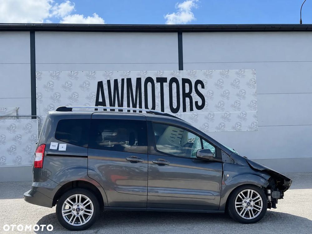 FORD TOURNEO COURIER 2017 *SAMOCHÓD NA CZĘŚCI* 6343 Magnetic  MASKA, LAMPA, DRZWI, LUSTERKO, ZDERZAK, GRILL, BŁOTNIK, KLAPA, BELKA, DESKA, FOTELE, KANAPA, ĆWIARTKA KIEROWNICA, TARCZE, ZACISKI, ZAWIESZENIE, KOMPLETNY PRZÓD, KOMPLETNY TYŁ, LICZNIK, ZEGARY, PRAWE LEWE PRZÓD TYŁ - 1