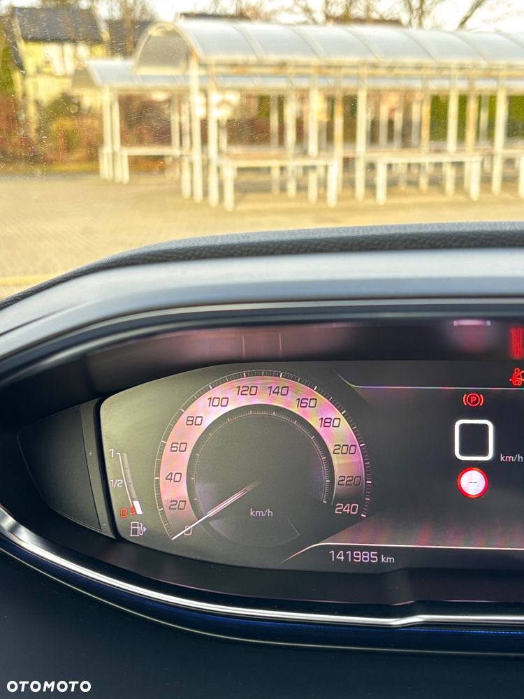 Peugeot 5008 1.2 PureTech GT S&S - 17