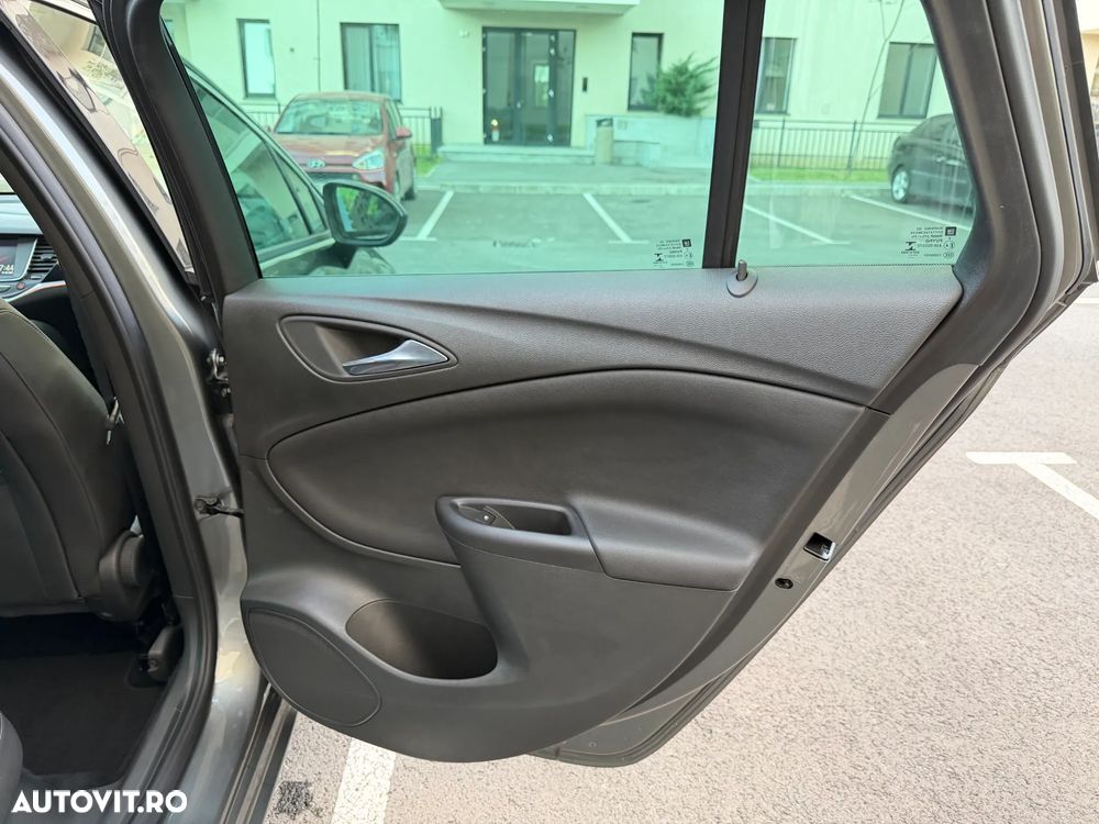 Opel Astra 1.5 D Start/Stop Automatik Business Edition - 23