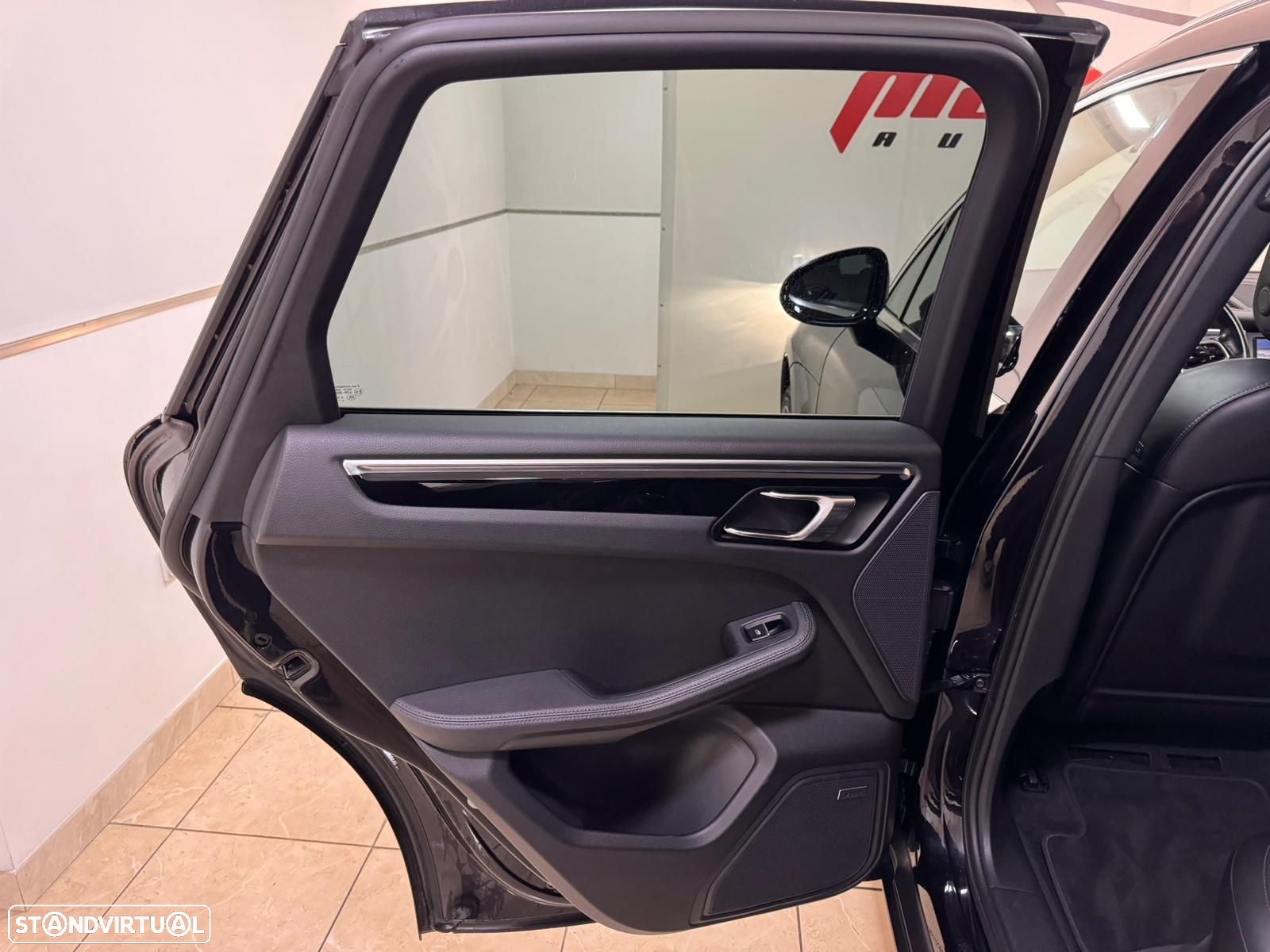 Porsche Macan S - 42