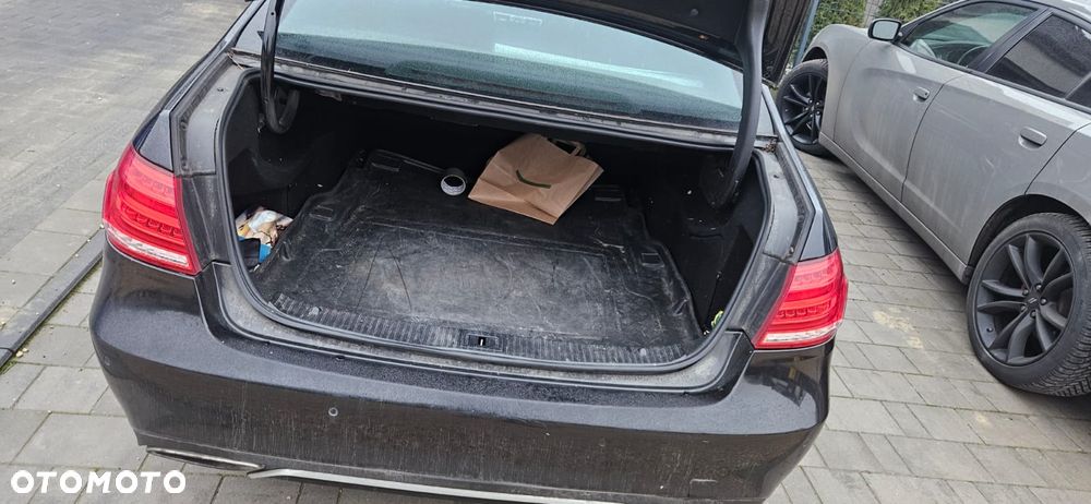 Mercedes-Benz Klasa E 220 CDI 7G-TRONIC - 11