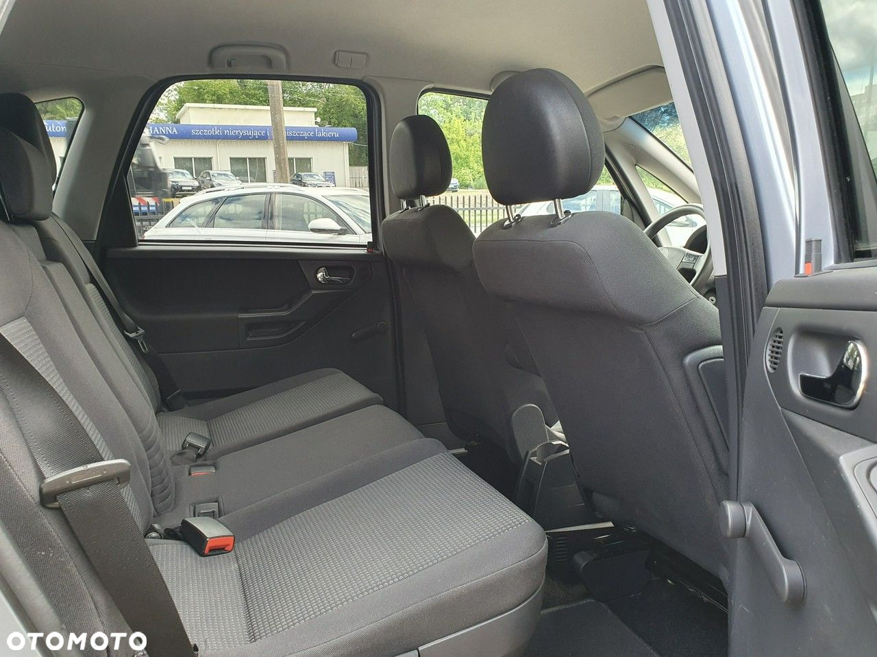 Opel Meriva - 13