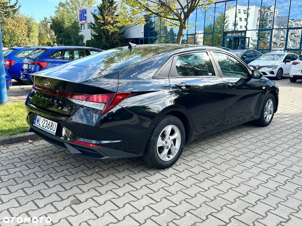 Hyundai Elantra 1.6 Modern CVT - 3