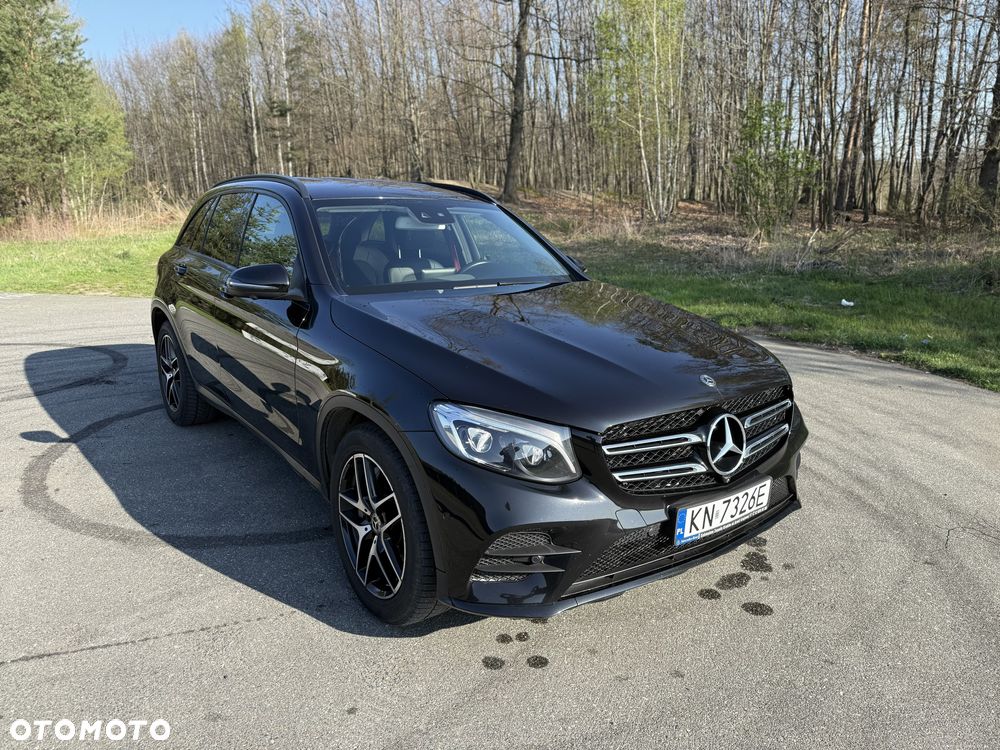 Mercedes-Benz GLC - 1