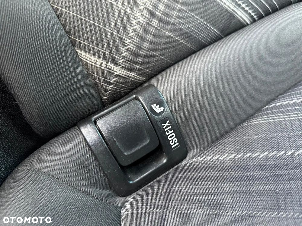 Opel Corsa - 30